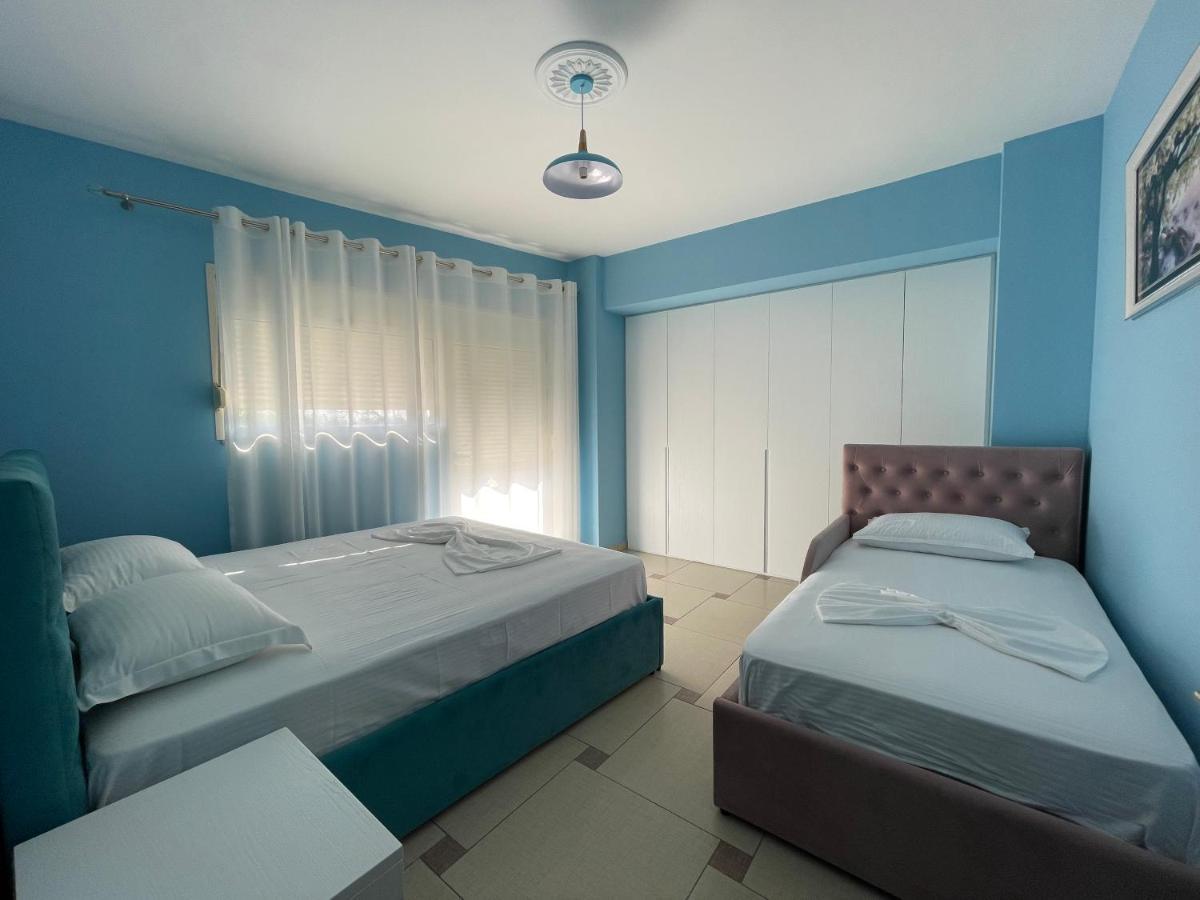 Amaris Apartments Durres Bagian luar foto