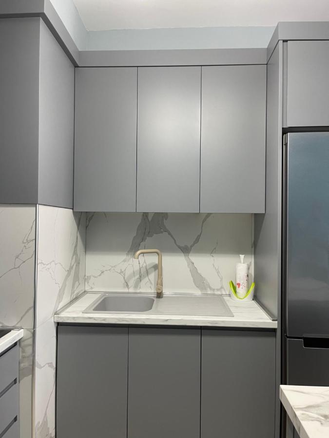 Amaris Apartments Durres Bagian luar foto