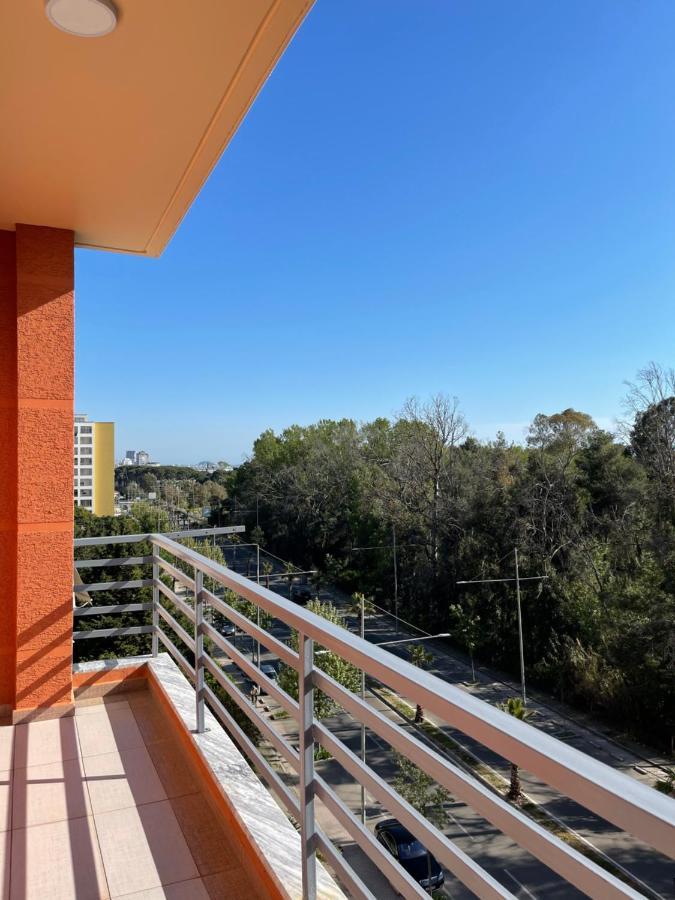 Amaris Apartments Durres Bagian luar foto